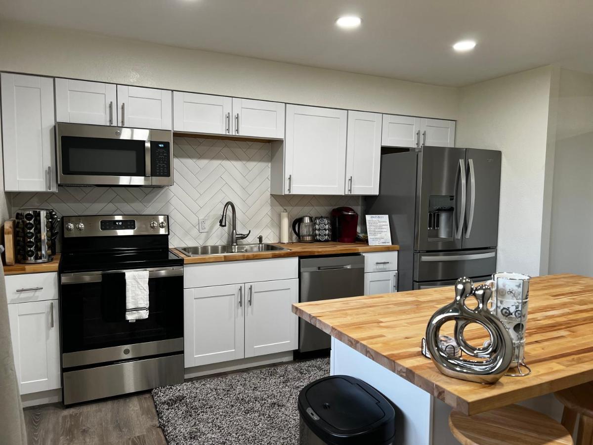 Anchorage Midtown Apartment- Wyoming 1 Εξωτερικό φωτογραφία